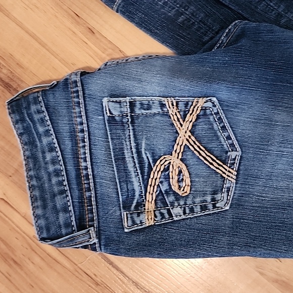 BKE Starlite stretch - Picture 2 of 4